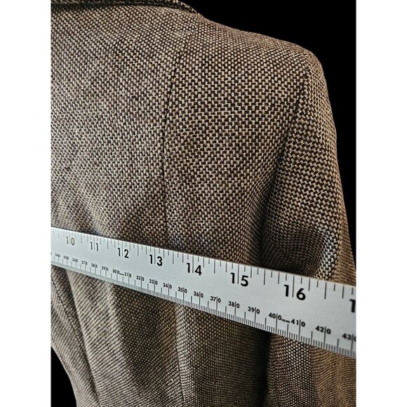 Vintage Brown wool Tweed women's Jacket With Button Accents & Pockets 1970s - Picture 4 of 10